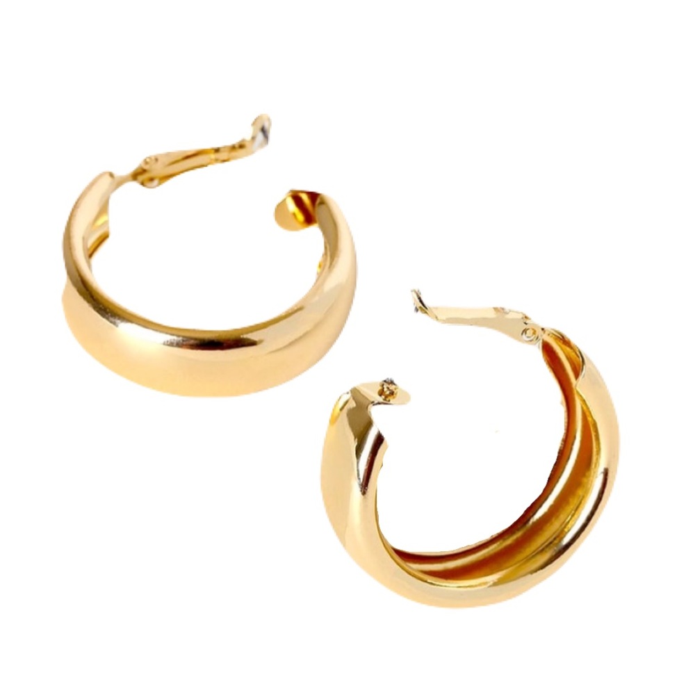 New Lulu’s Woman’s Trendy Minimalist My Oh My Gold Hoop Earrings - Picture 2 of 15
